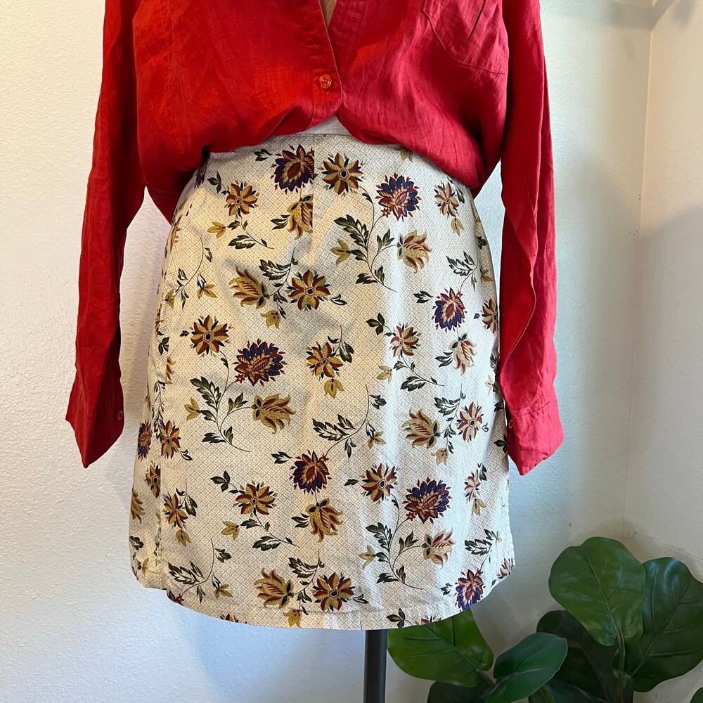 Vintage 90s White Stag Cotton Moody Floral Printed Wrap Mini Skirt Size 14
